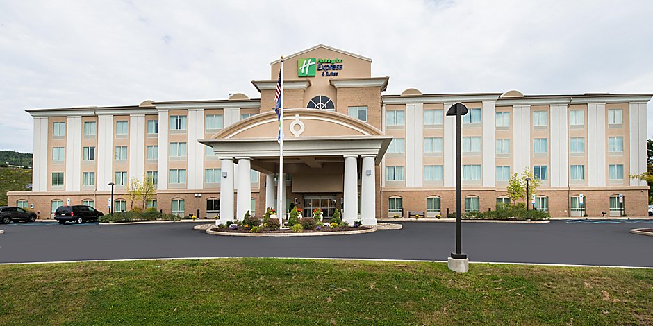 Holiday Inn Express — masonry project by Virbitsky Masonry Inc