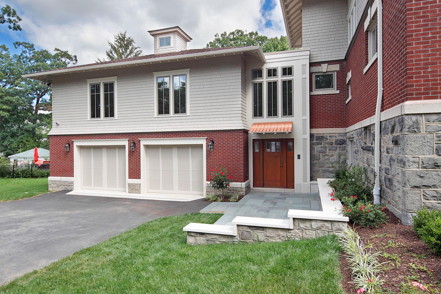 Tom Hesser Nissan in Dunmore — Commercial construction