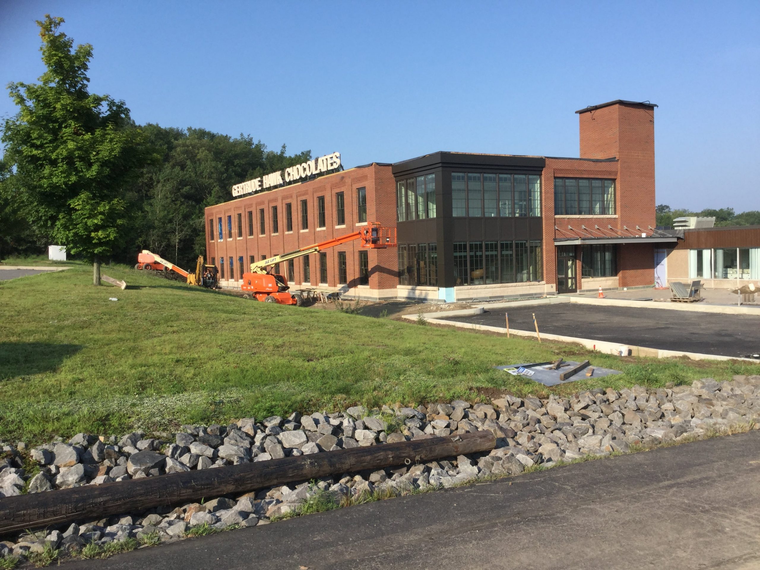University of Scranton masonry detail — stone facade work